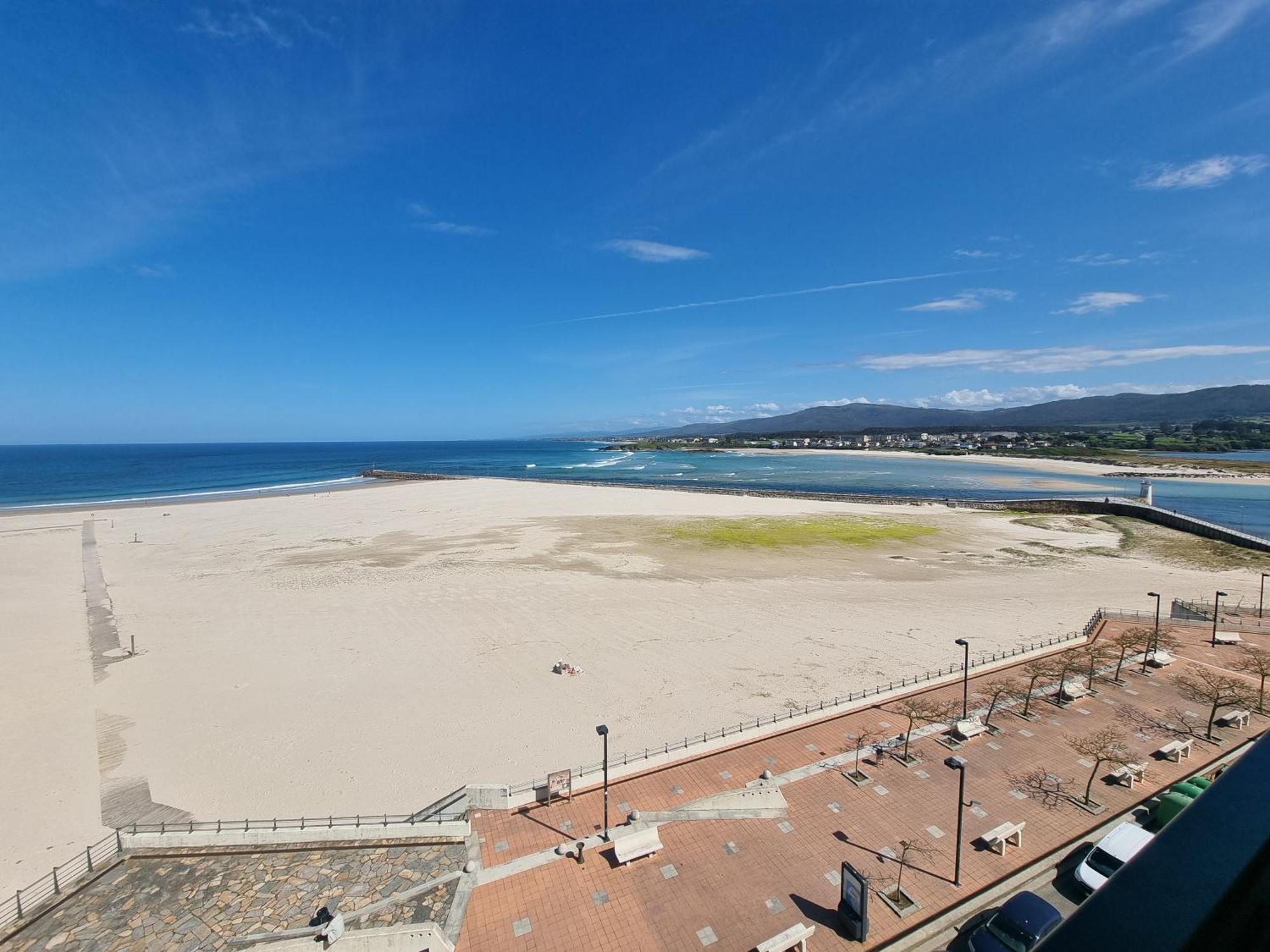 Dúplex 4 dormitorios en Playa Rapadoira Foz Exterior foto
